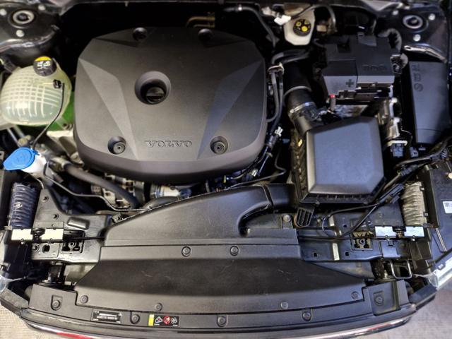 VOLVO XC40 T4 GERATRONIC INSCRIPTION CV.190 KM. 47.000