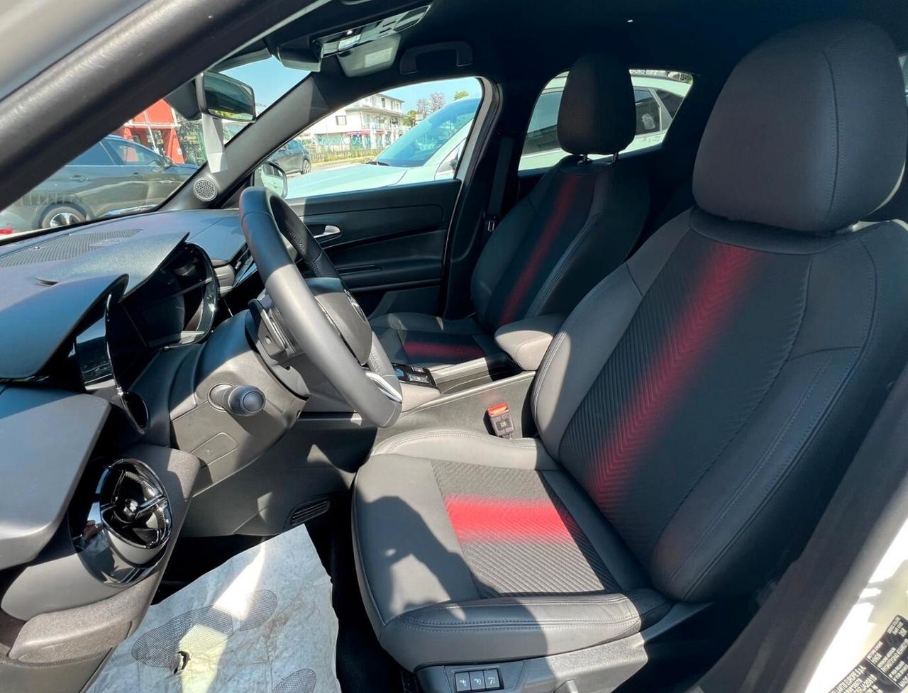 Alfa Romeo Junior 1.2 Hybrid eDCT6 Speciale