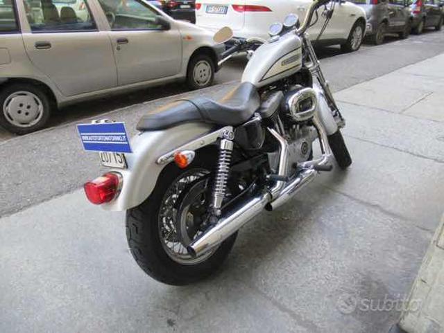 HARLEY-DAVIDSON 1200 Sportster Roadster L