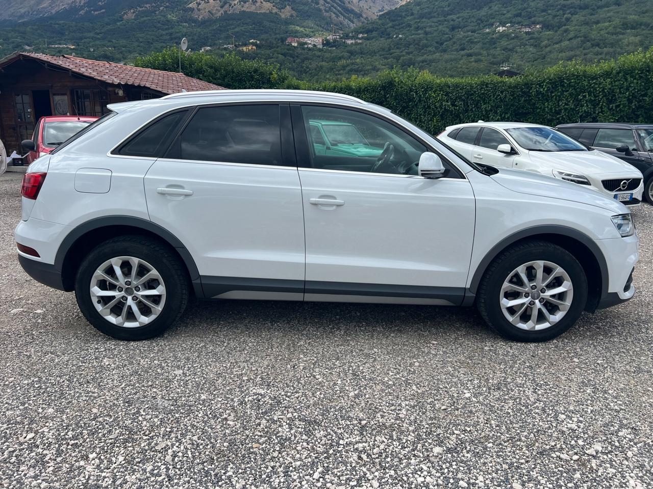 Audi Q3 2.0 TDI 150 CV Design