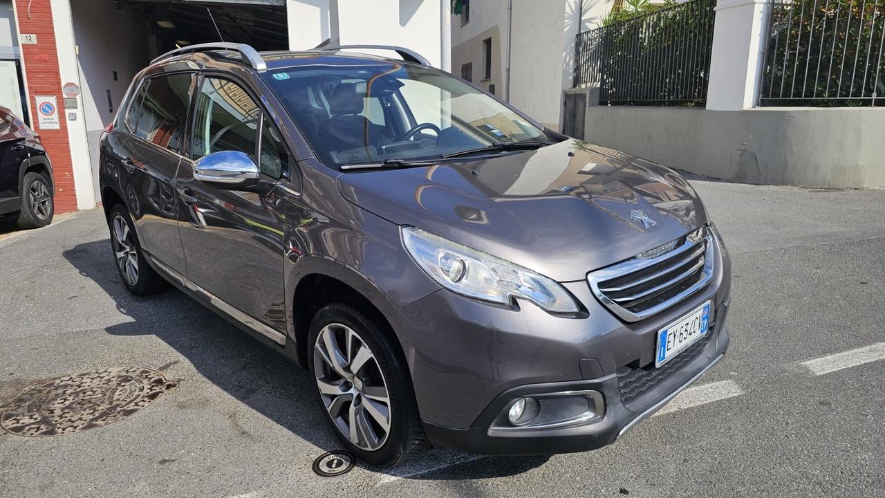 Peugeot 2008 BlueHDi 100 Allure