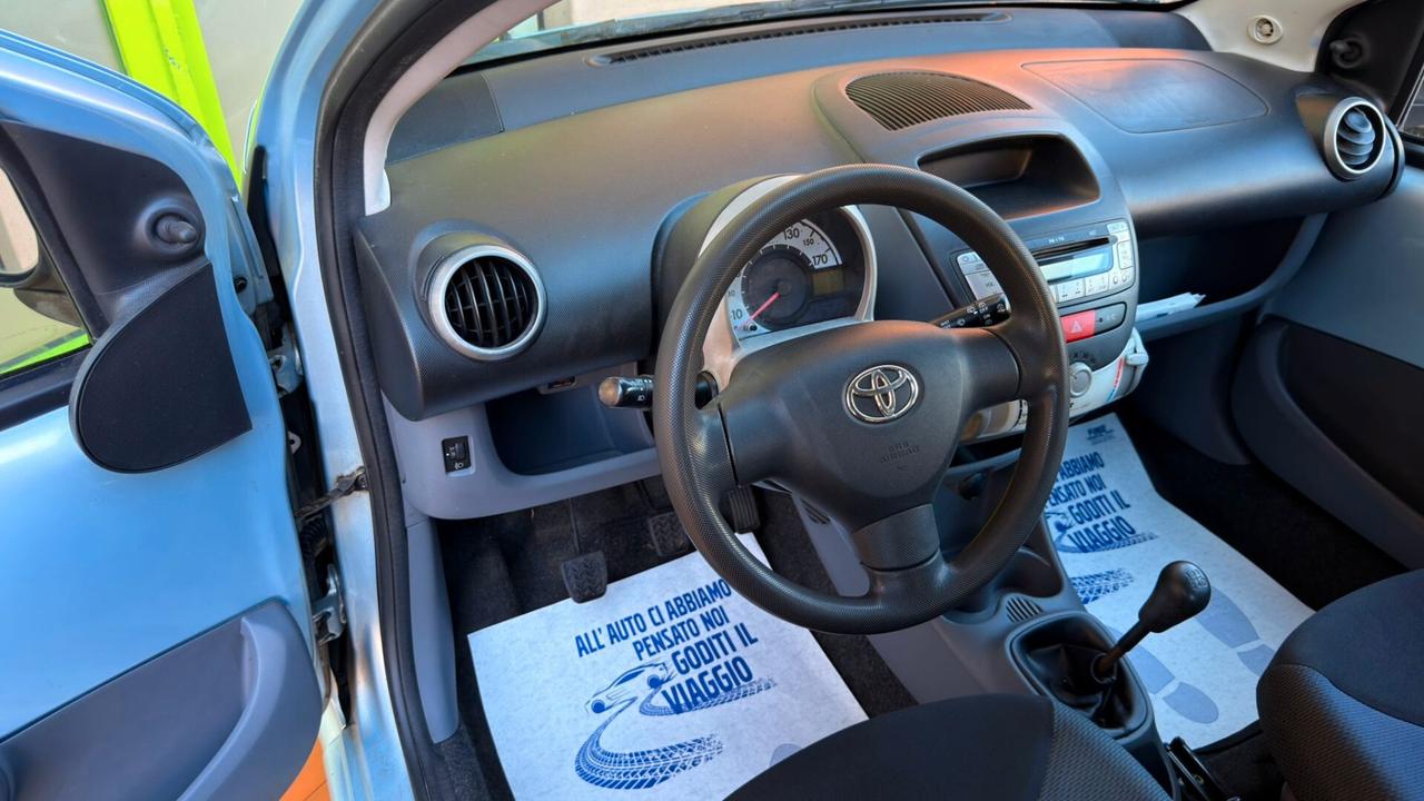 Toyota Aygo 1.0 12V VVT-i 5 porte