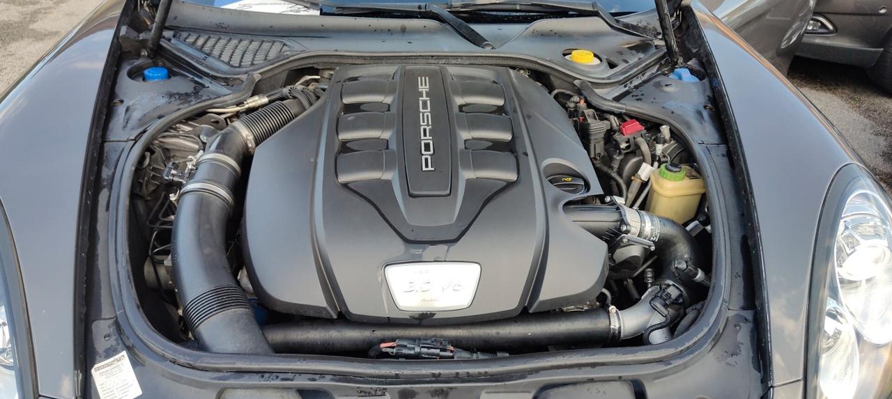 Porsche Panamera S 3.0d