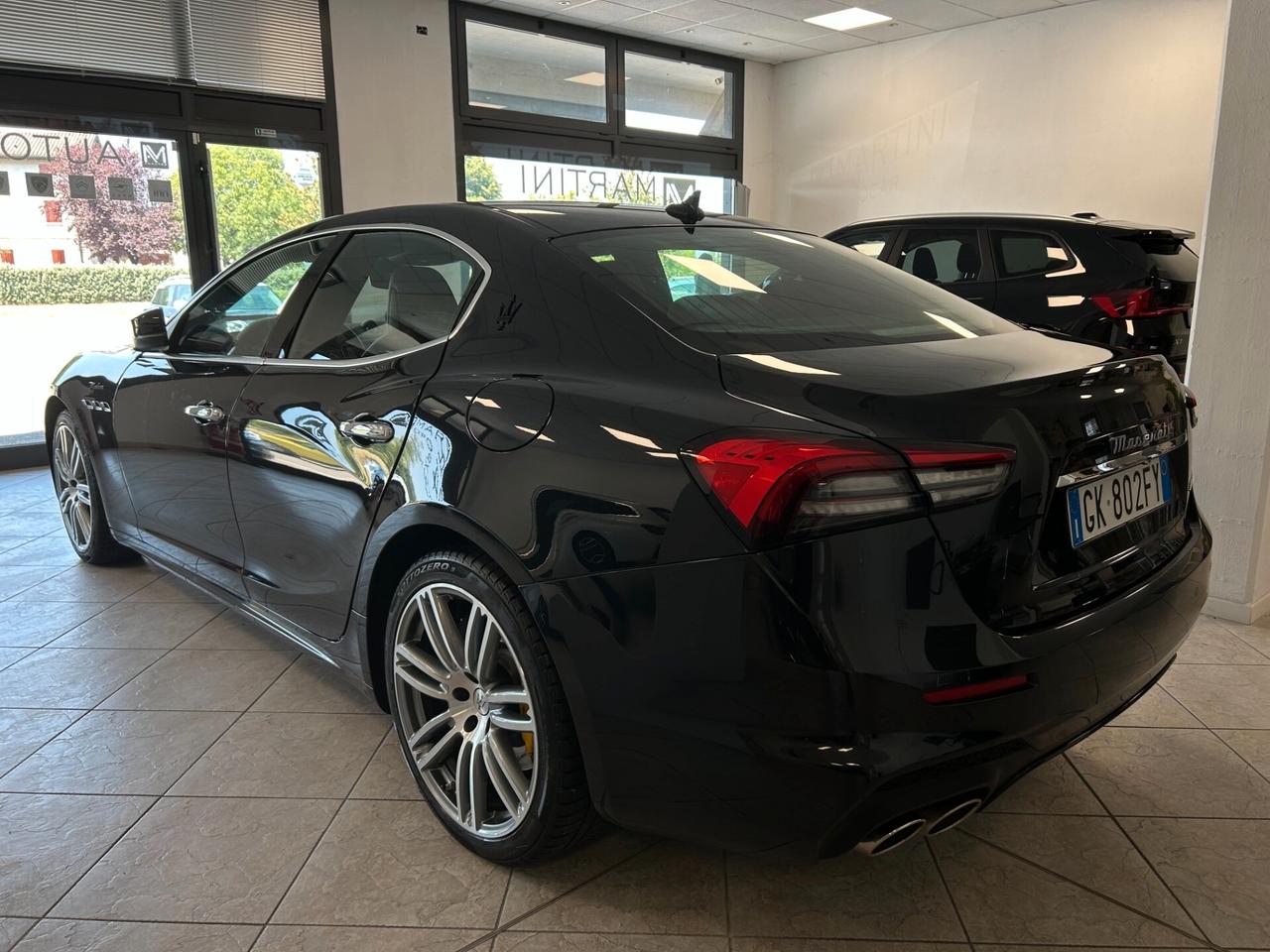 Maserati Ghibli V6 3.0 Modena 350CV