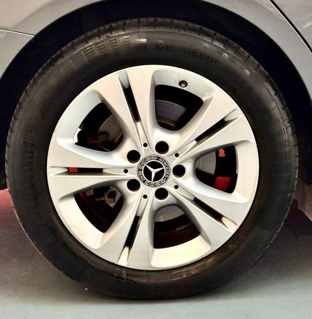 MERCEDES-BENZ C 200 d S.W. Auto Business