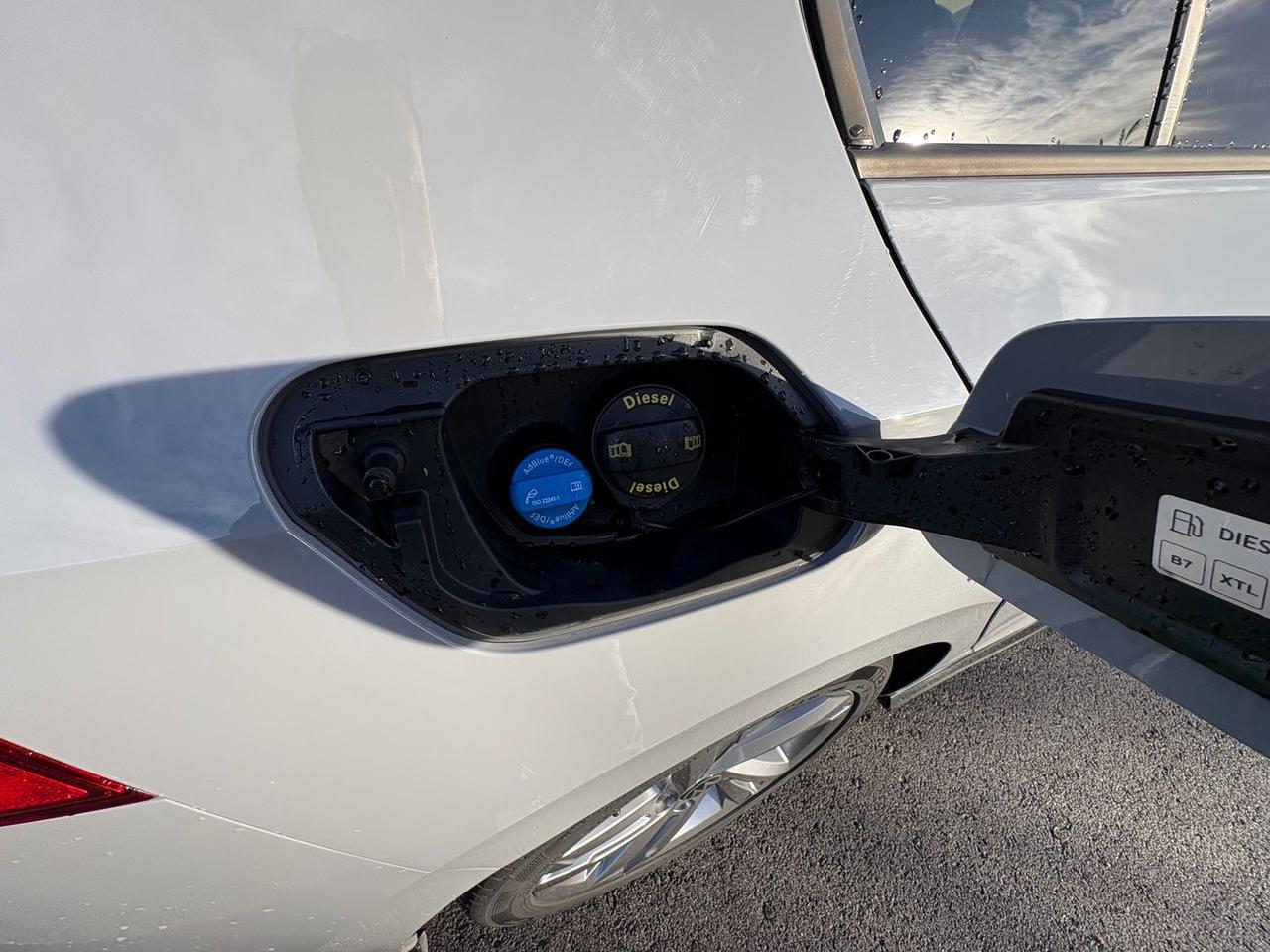 Volkswagen Golf 2.0 TDI R Line #7276