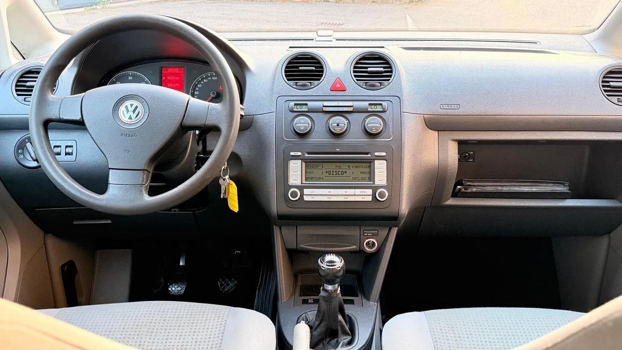 Volkswagen Caddy 1.9 TDI 105CV. 4MOTION