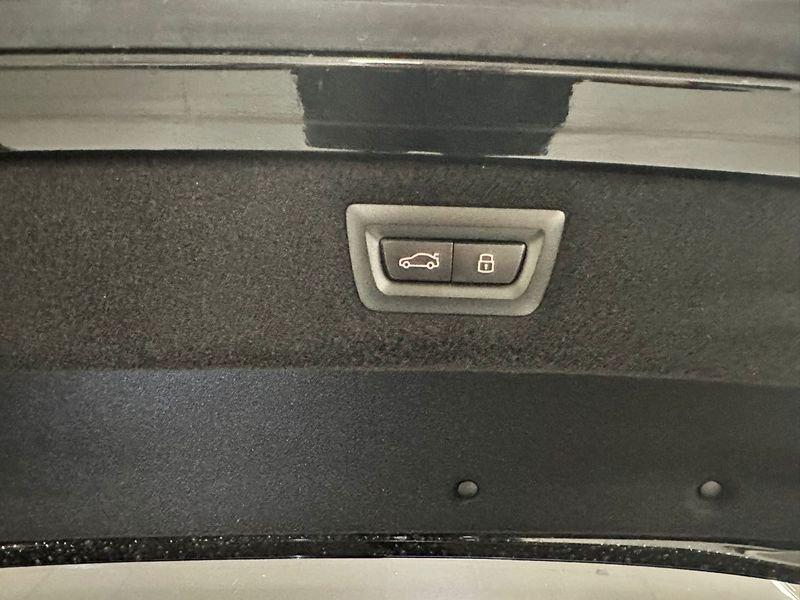 BMW Serie 8 Cabrio 840i Cabrio xdrive auto