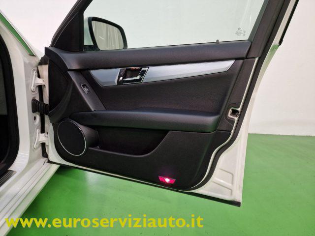 MERCEDES-BENZ C 220 CDI S.W. Avantgarde AMG