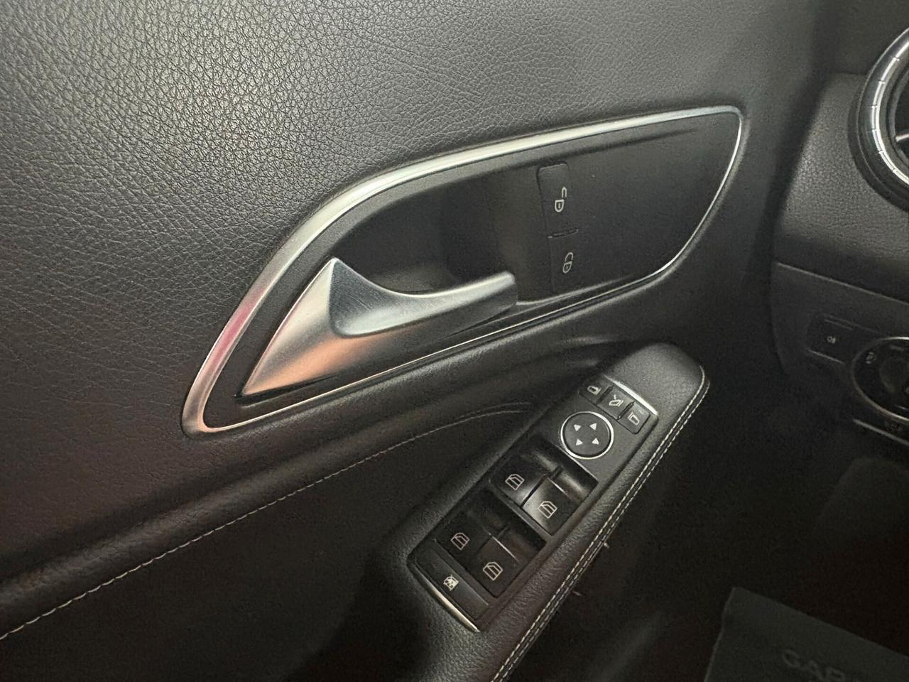 Mercedes-benz CLA 200 CDI Automatic Business