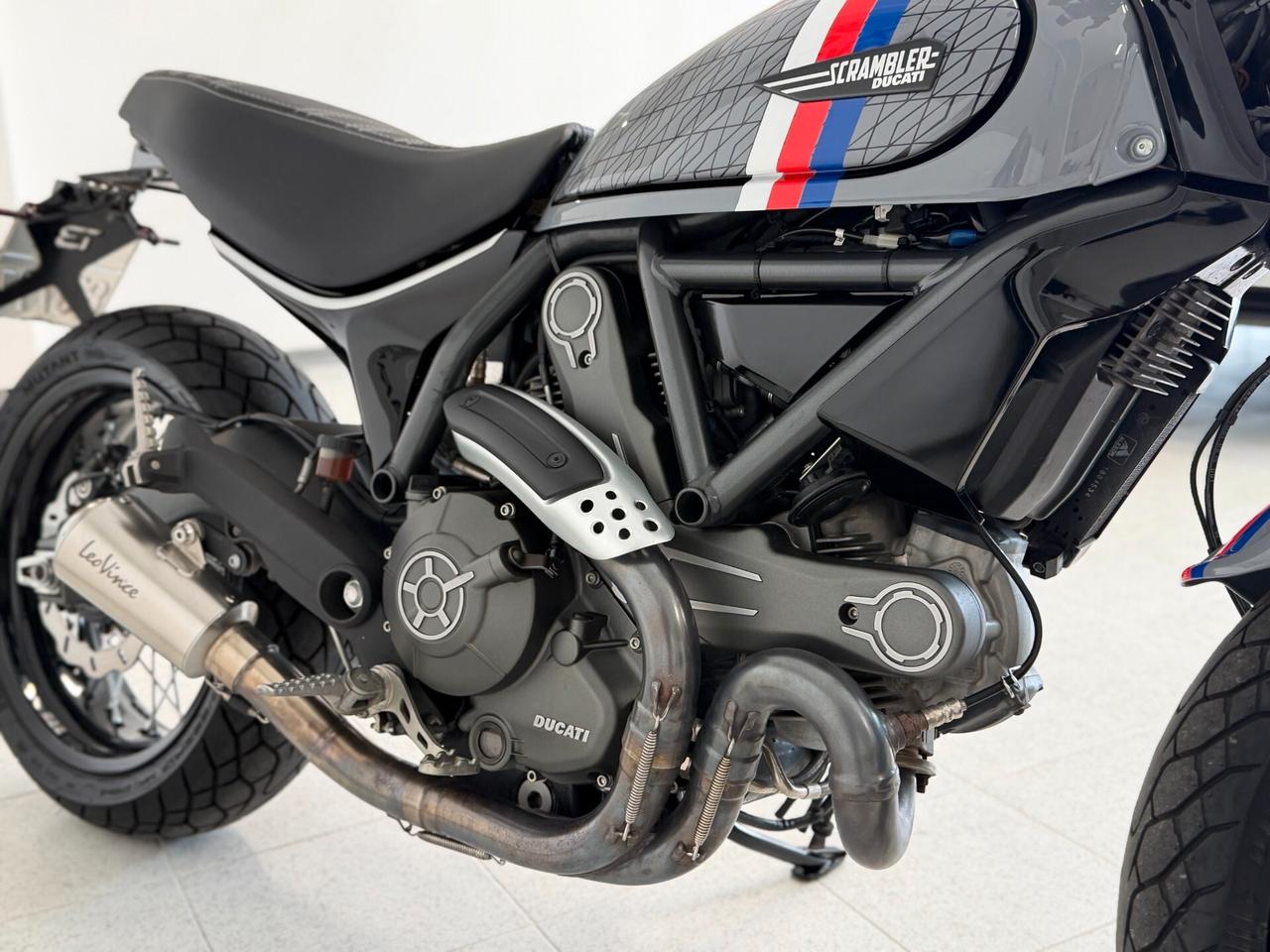 Ducati Scrambler 800 LEOVINCE PARI NUOVO FINANZIABILE PERMUTE