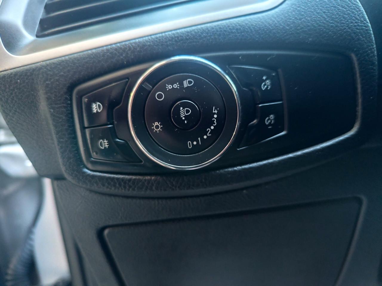 Ford S-Max 2.0 TDCi 150CV Titanium Business