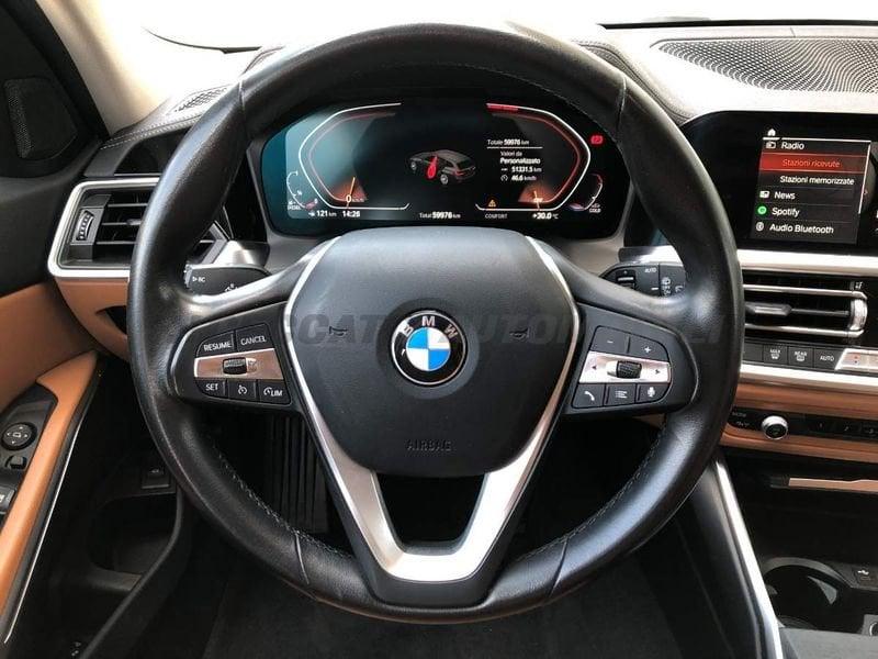 BMW Serie 3 320d Touring mhev 48V xdrive Luxury auto