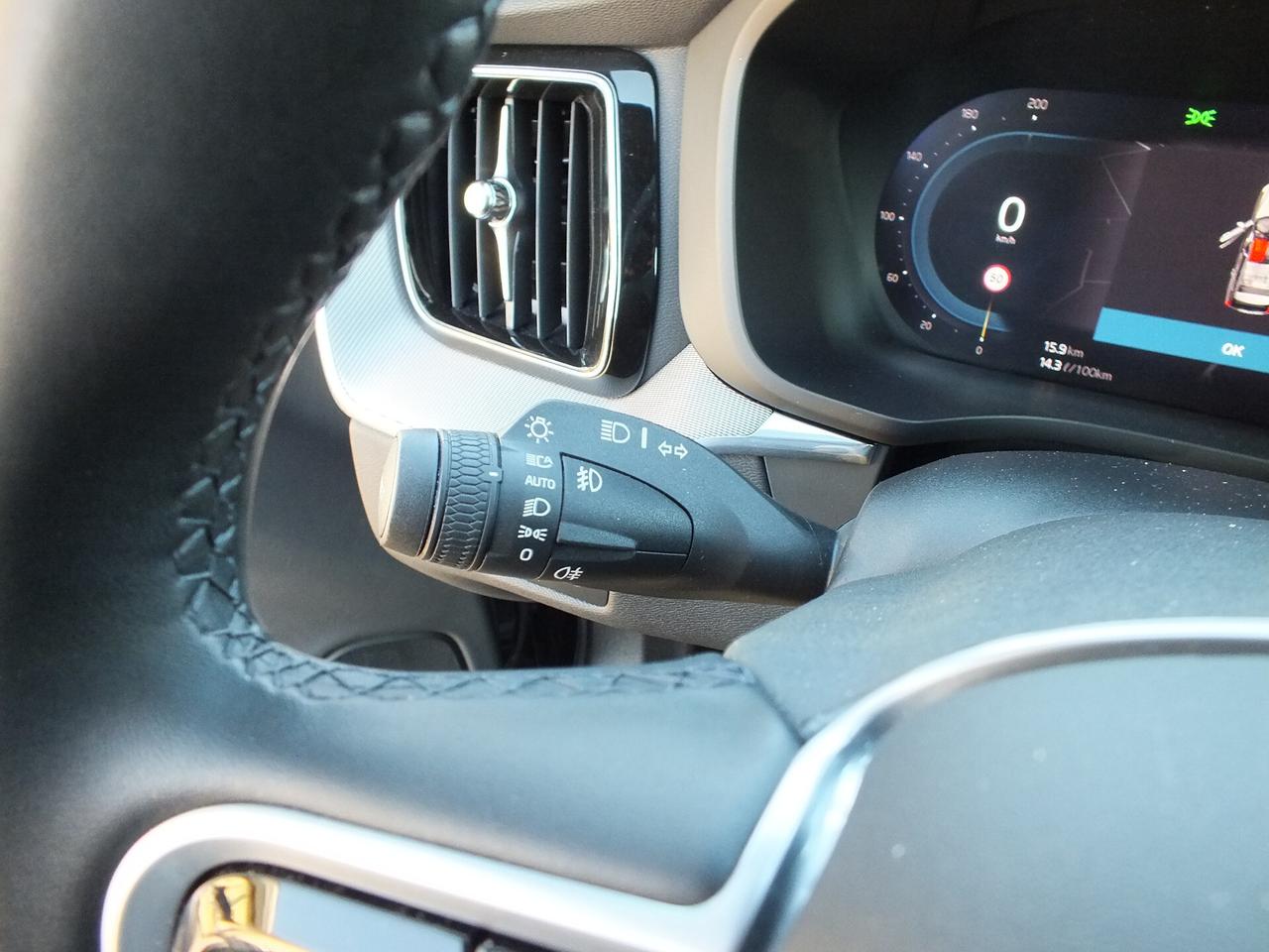 VOLVO XC60 B4 HYBRID DIESEL AWD AUT. AUTOCARRO N1 + IVA