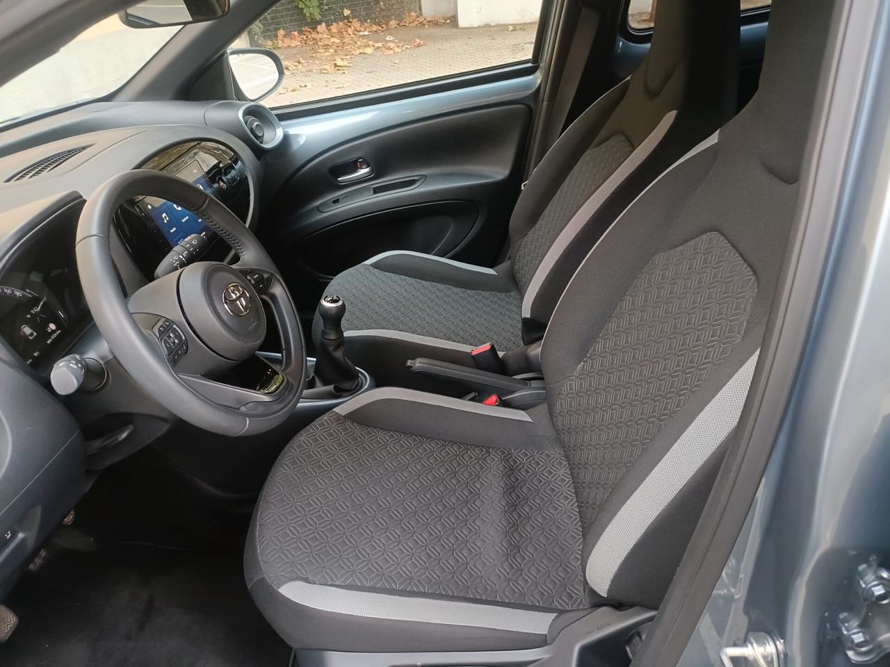 Toyota Aygo X 1.0 VVT-i 72 CV 5 porte Trend
