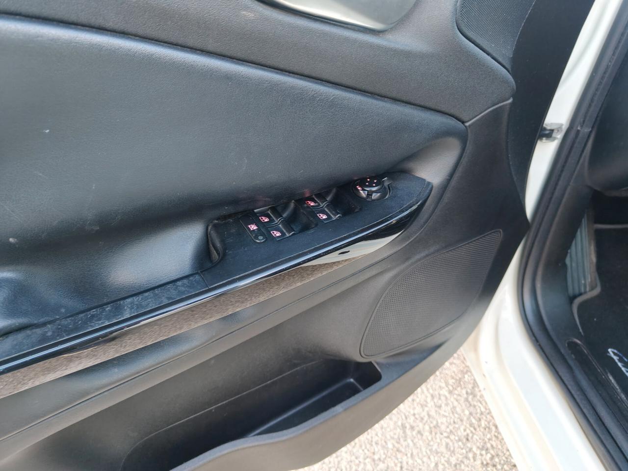 Alfa Romeo Giulietta 1.6 JTDm-2 105 CV Distinctive