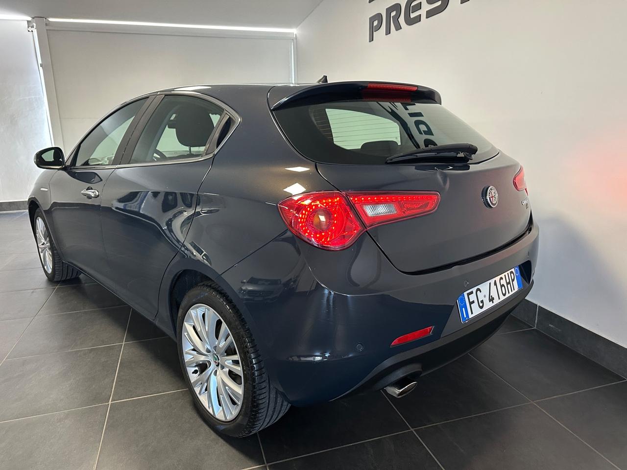 ALFA ROMEO GIULIETTA 1.6 JTDm-2 120 CV Distinctive GARANZIA