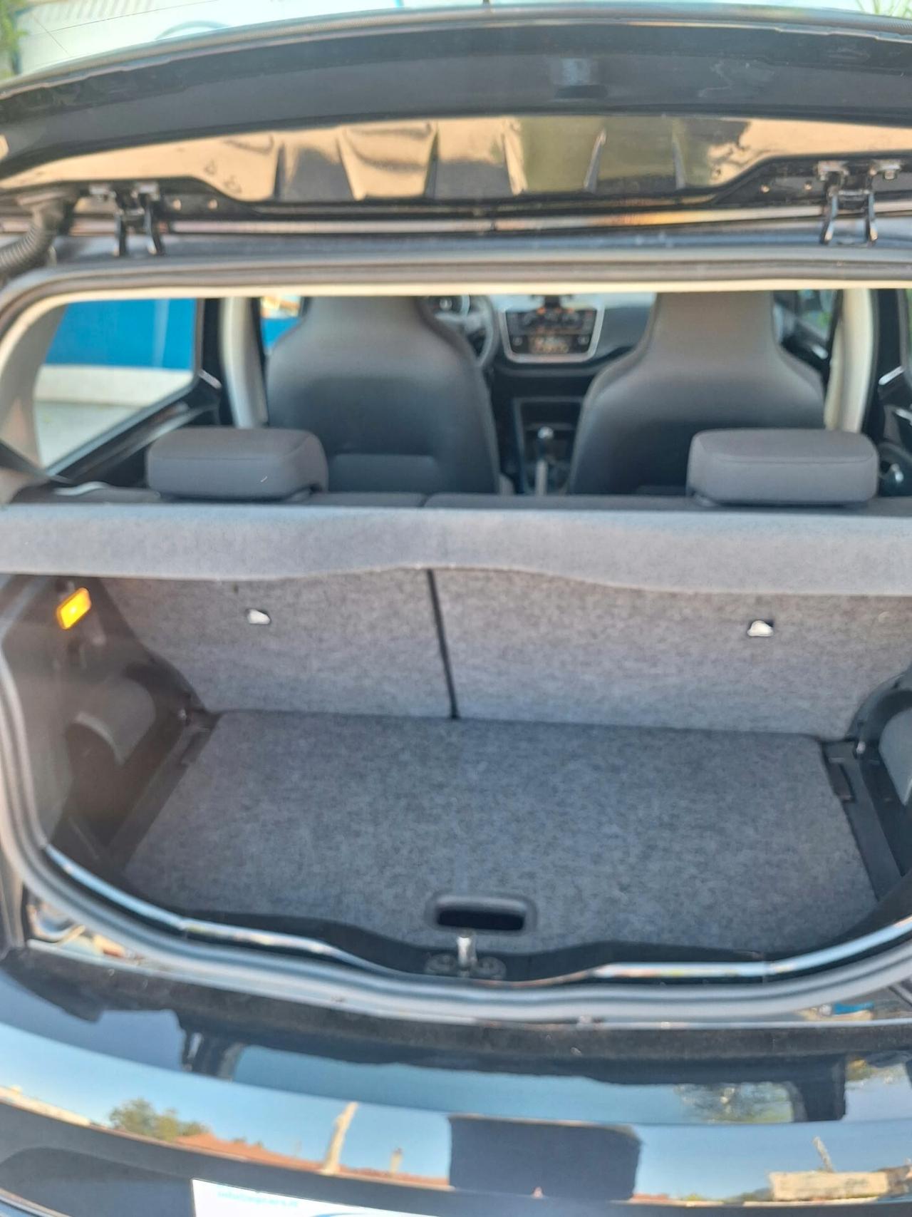 Volkswagen up! 1.0 5p. move BlueMotion Technology