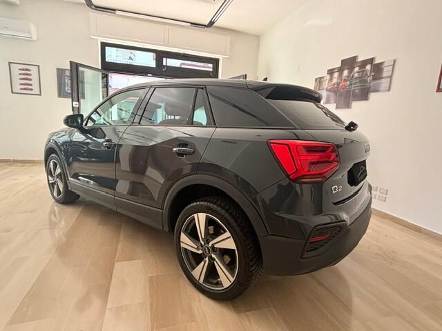 Audi Q2 35 TDI quattro S tronic Identity Black 2021