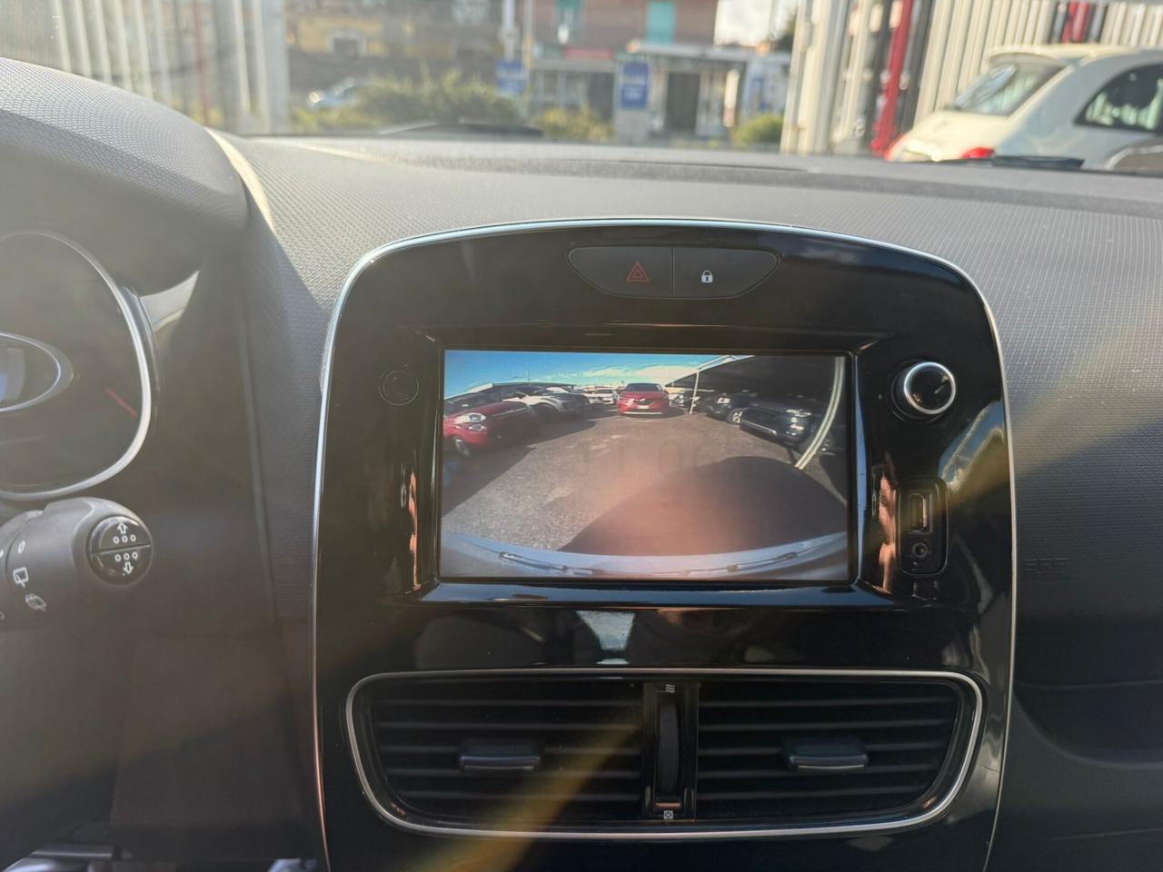 Renault Clio dCi 8V 90 CV 5 porte Moschino Life