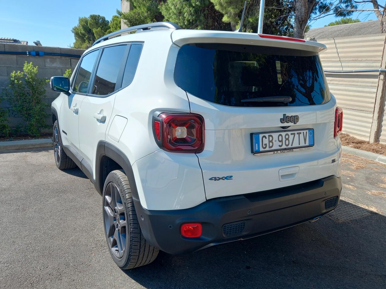 Jeep Renegade 1.3 T4 240CV PHEV 4xe AT6 S