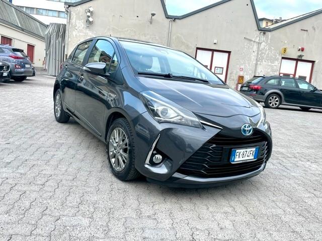 Toyota Yaris 1.5 Hybrid 5 porte Active Navigatore Cerchi Lega Km 64.000!!!!