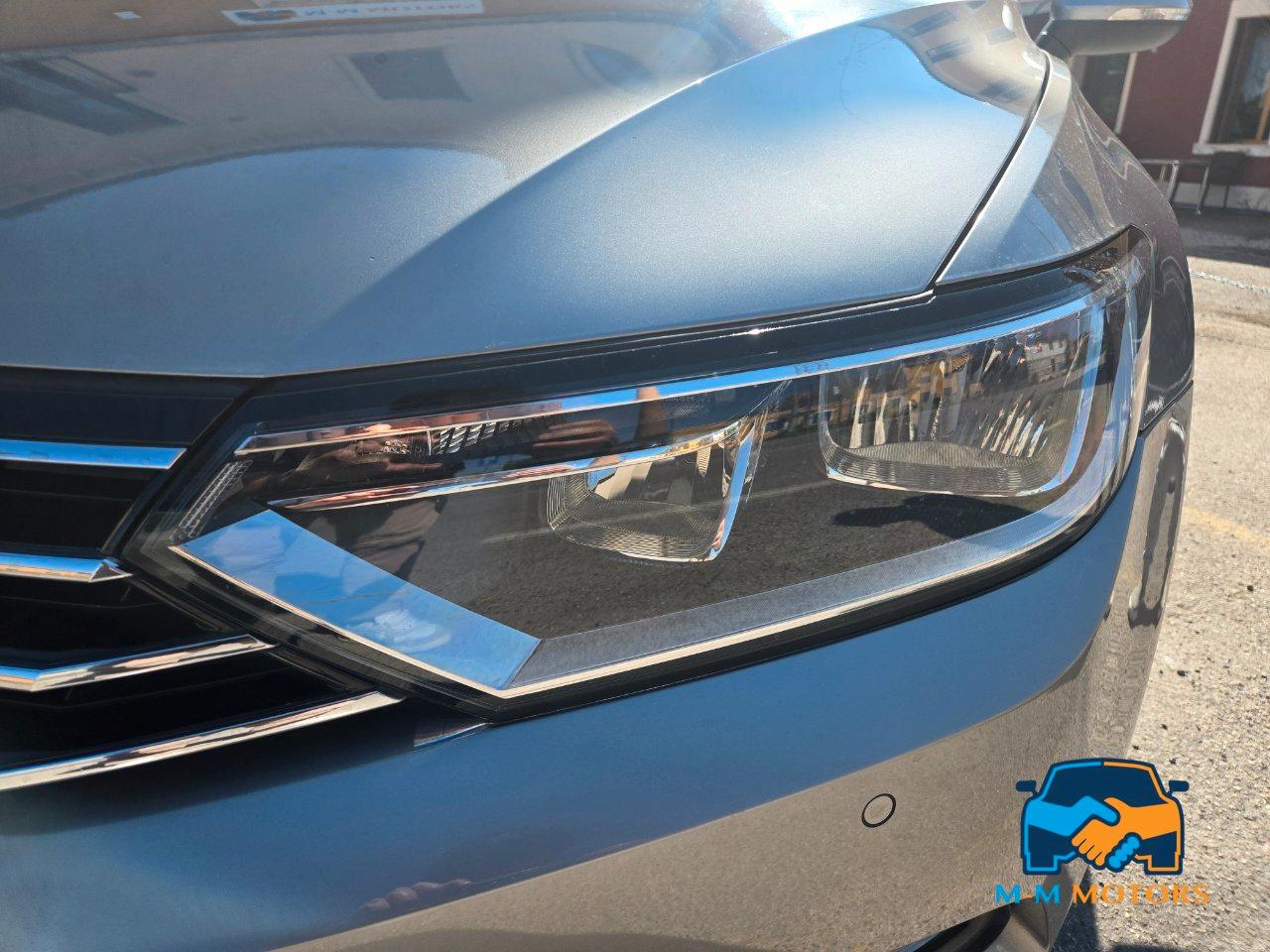Volkswagen Passat Variant 2.0 tdi Highline 150cv