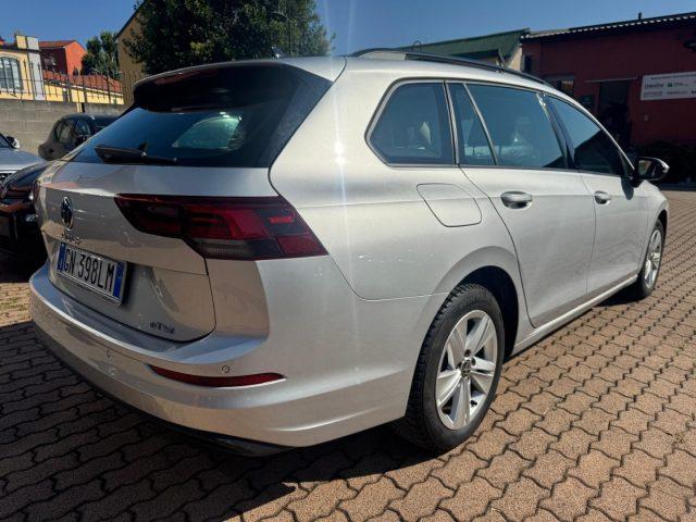 VOLKSWAGEN Golf Variant 1.5 eTSI EVO ACT DSG LIFE