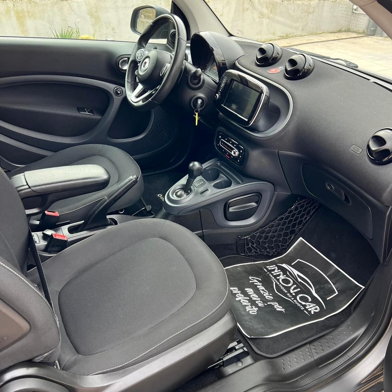 Smart ForTwo 1.0 71CV TWINAMIC PASSION NAVI\F1