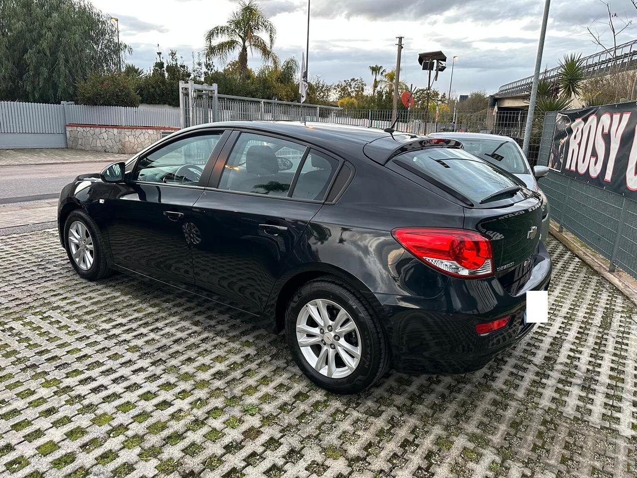 Chevrolet Cruze 1.8 5 porte LT GPL-2013