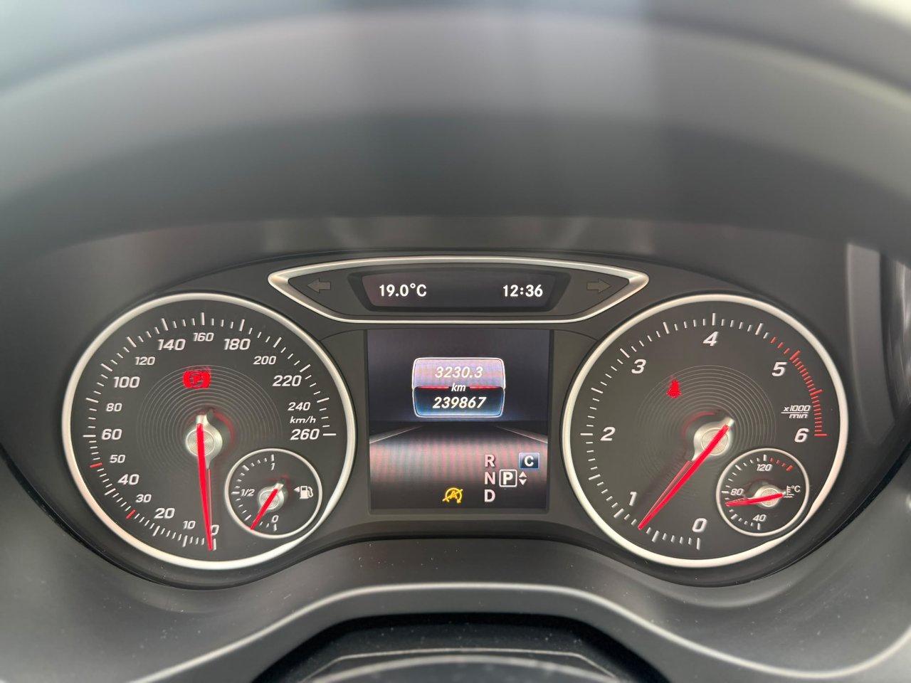 Mercedes GLA 200 d Sport auto