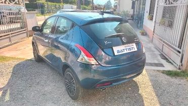 Lancia Ypsilon 1.0 5 p. Hybrid Gold PARI AL NUOVO!!!