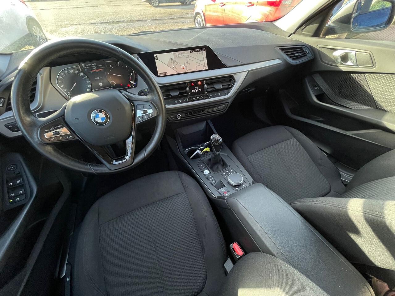 Bmw 116d KM. 99.900! Business