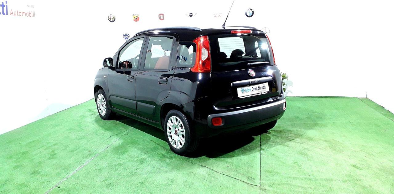 FIAT PANDA 1.2 69CV LOUNGE ANNO 2015