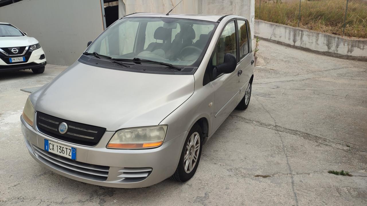 Fiat Multipla 1.9 MJT Dynamic
