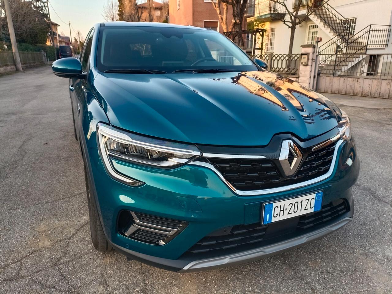 Renault Arkana Hybrid 145 CV Intens