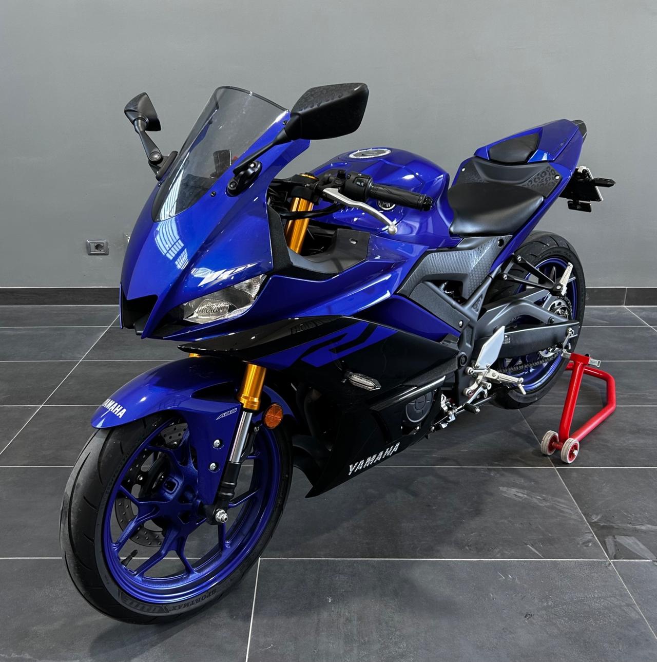 Yamaha YZF - R3 - 2019