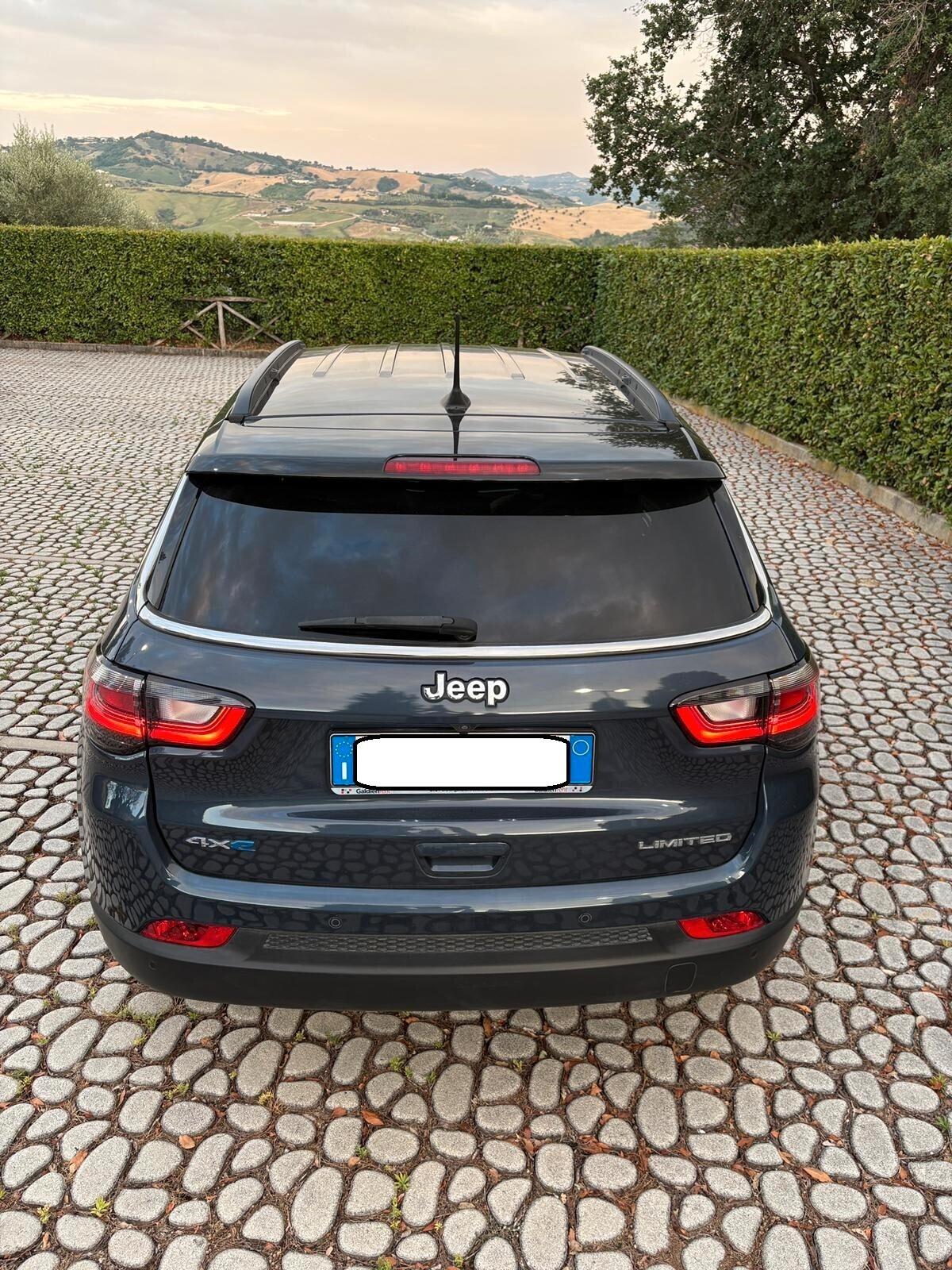 J Compass 1.3Hyb. 4xe L-Lock Lim. 190 P-In 11-2021