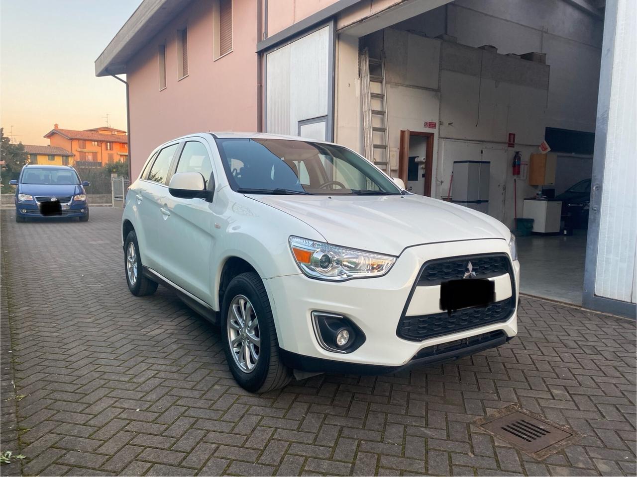 Mitsubishi ASX 1.8 DI-D 2WD