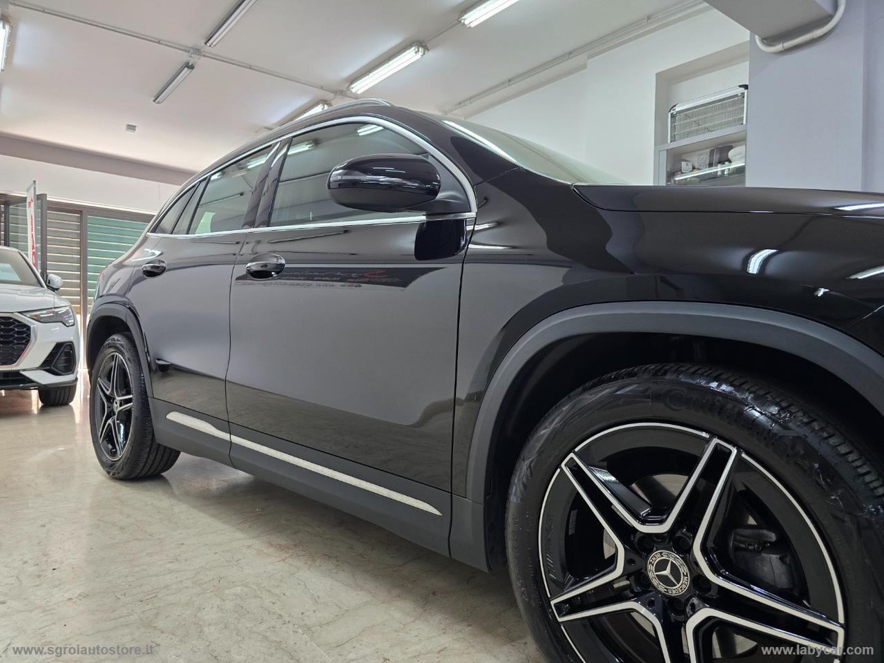 MERCEDES-BENZ GLA 200 d Automatic Premium