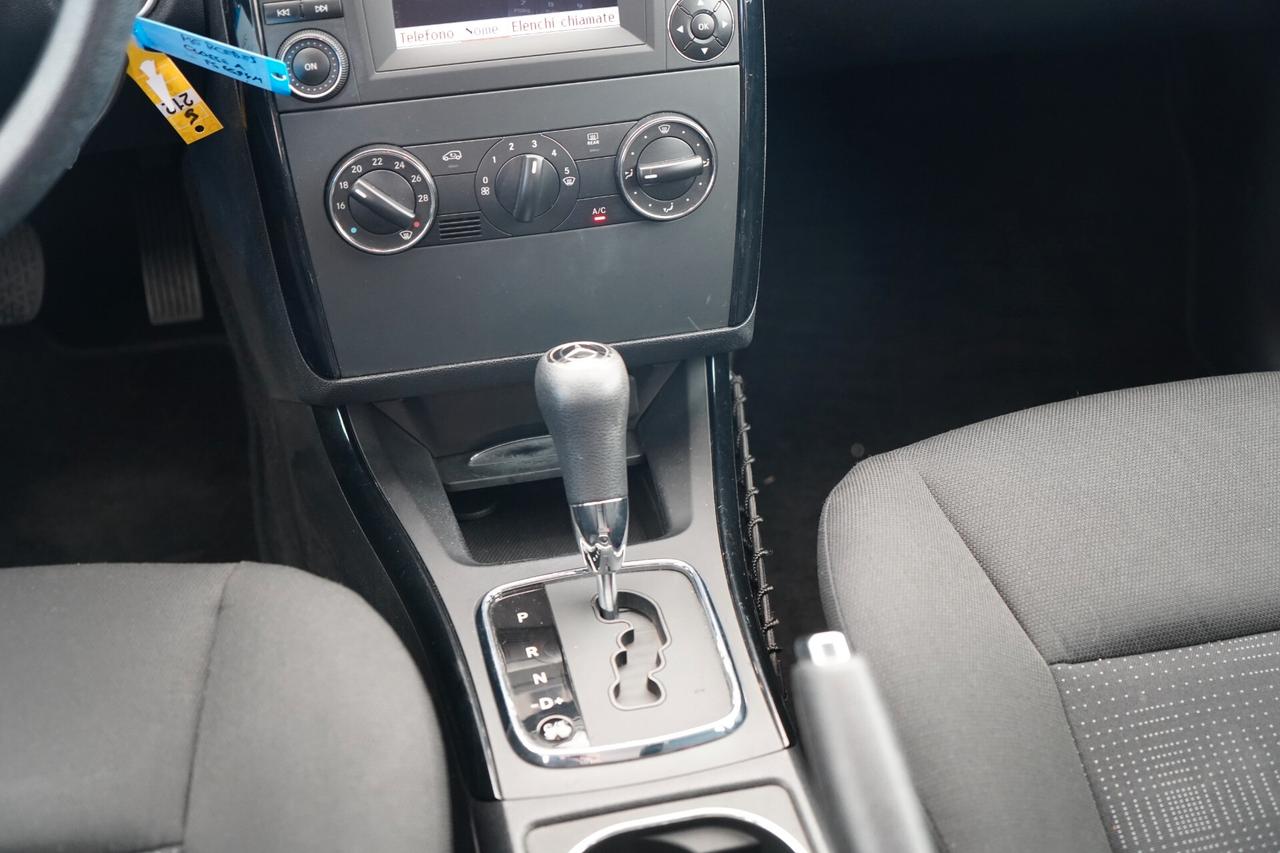 Mercedes-benz A 180 AUTOMATIC Executive
