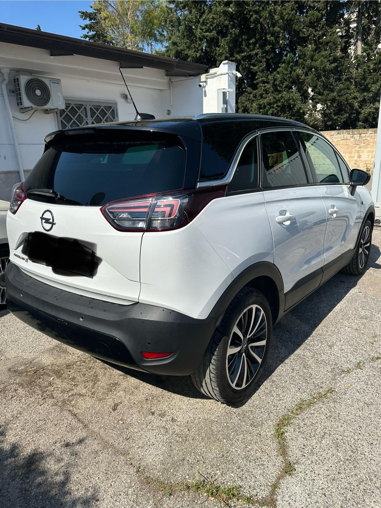 Opel Crossland X 1.5 ECOTEC D 120 CV Start&Stop aut. Ultimate