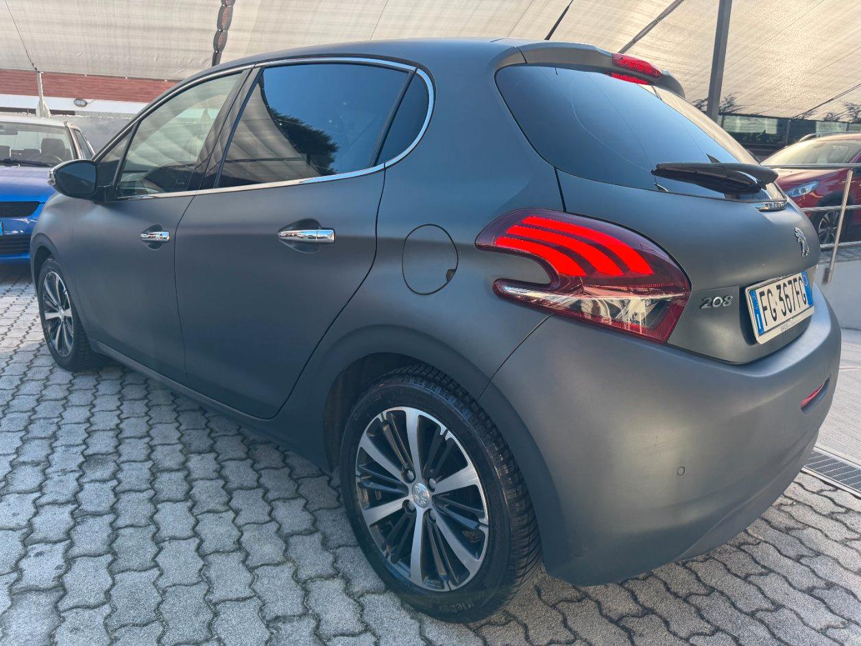 Peugeot 208 5 Porte 208 5p 1.2 puretech Allure 82cv CINGHIA NUOVA VERNICE ORIGINALE UNICA!!!