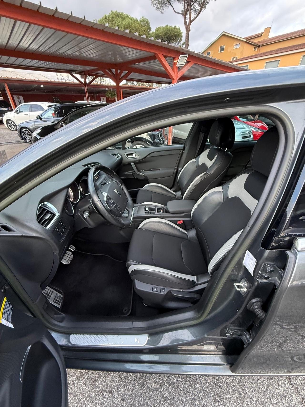 DS4 1.6 e-HDi 115-unipro-automatica-rate-