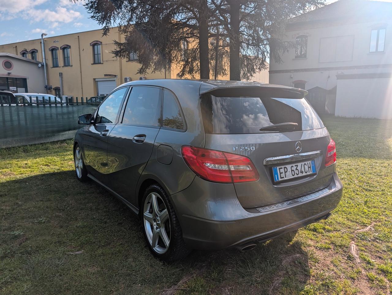 Mercedes-benz B 250 BlueEFFICIENCY Premium