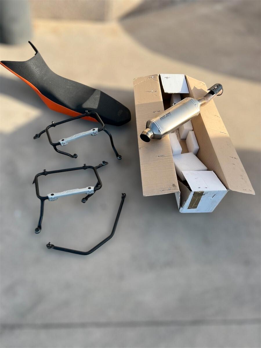 Ktm 790 Adventure pacchetto R / TAGLIANDI CERTIFICATI KTM