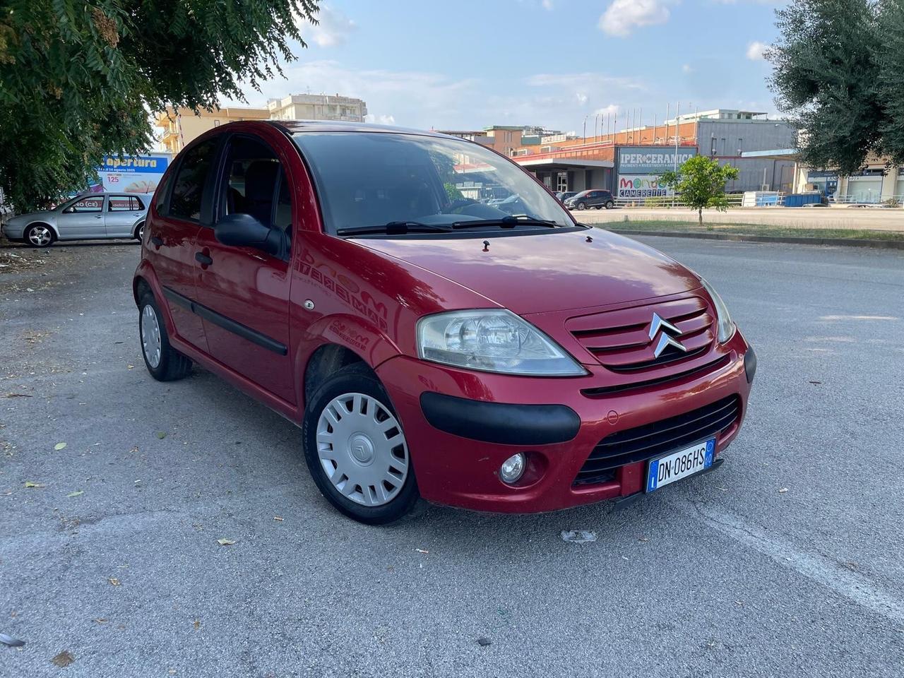 Citroen C3 Restayling 1.1benz/GPL Style Full 115milaKM