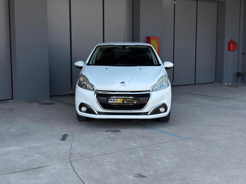 Peugeot 208 5 Porte 208 5p 1.2 puretech Active 82cv