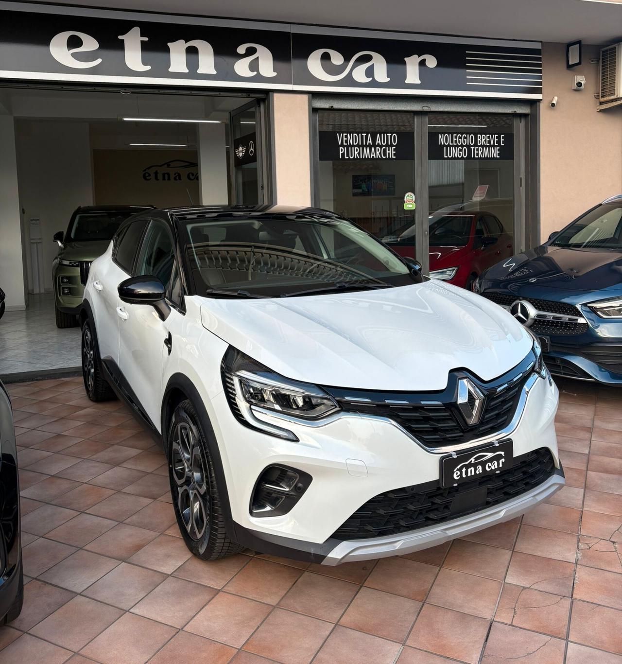 Renault Captur 1.6 E-Tech phev Intens 160 cv auto my