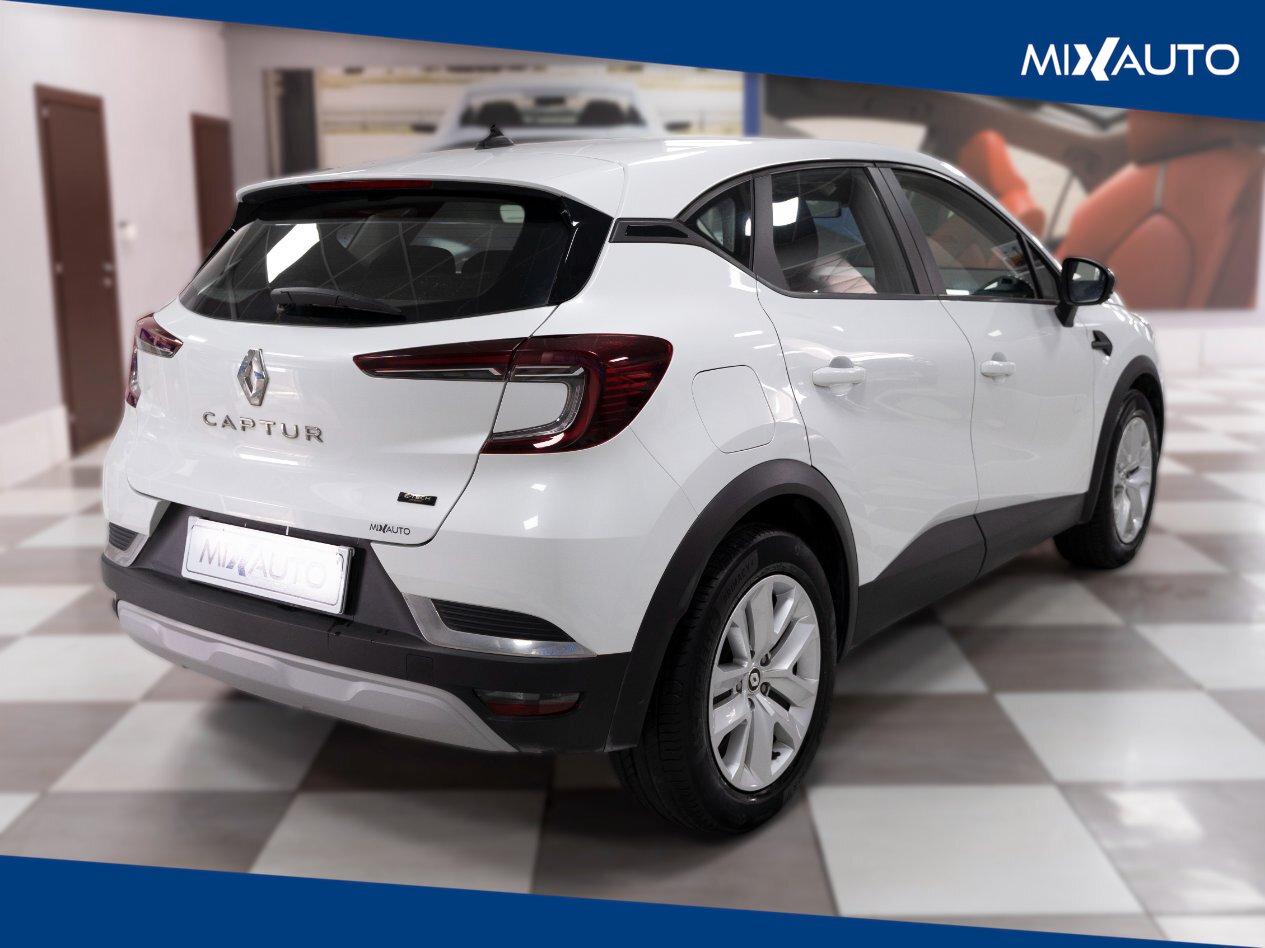 Renault Captur 1.6 E-Tech Full Hybrid Equilibre 145CV Auto